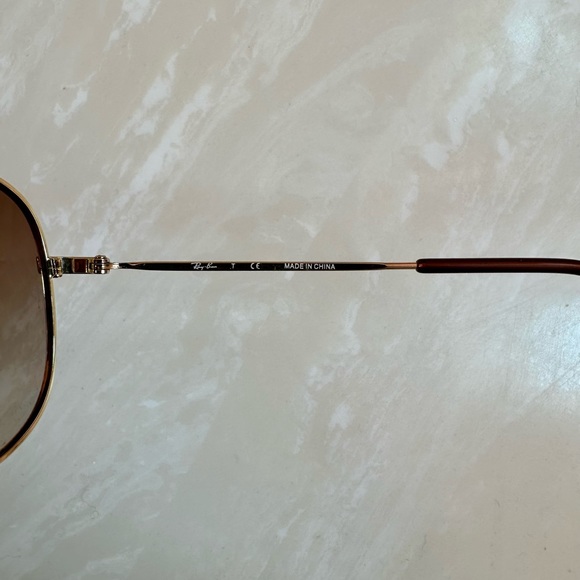 Ray-Ban Aviator Sunglasses RB3292 - Picture 13 of 16